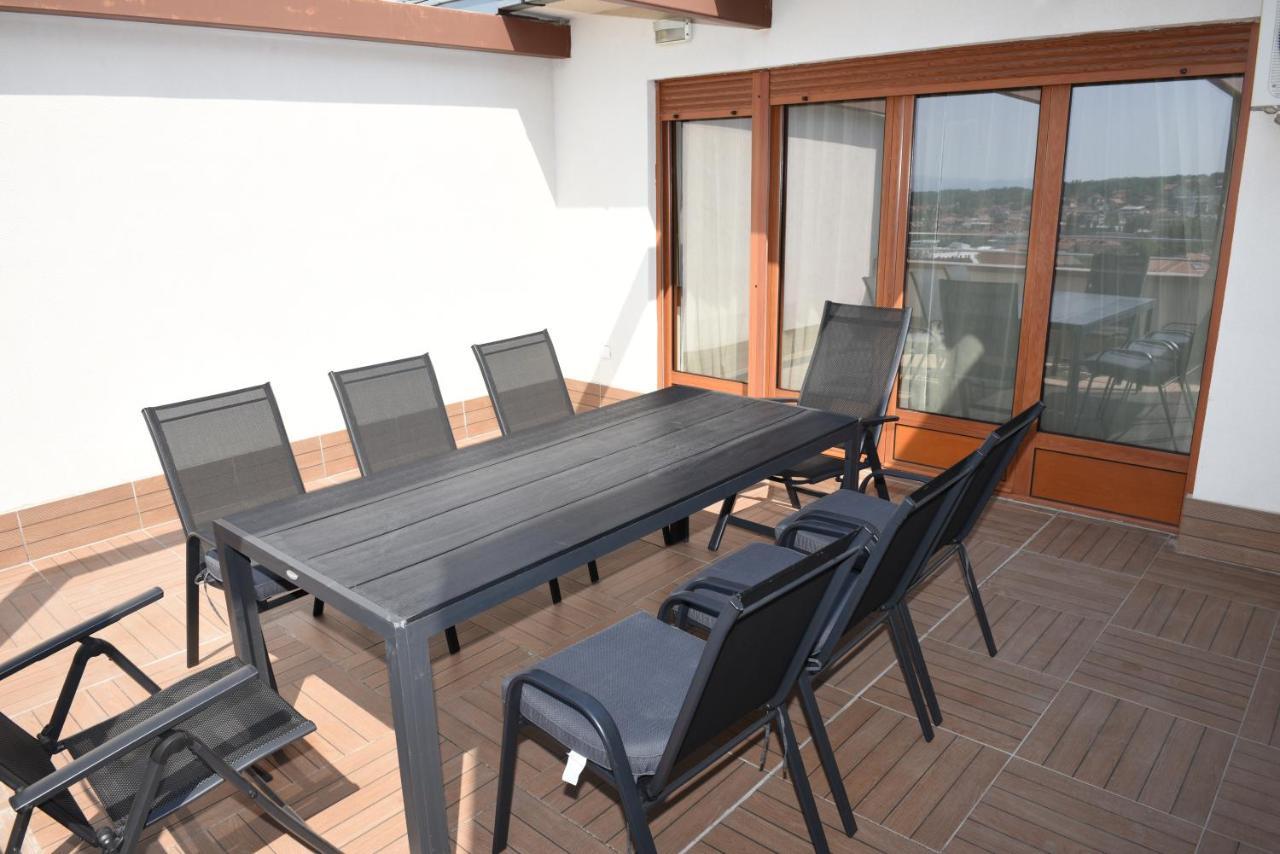 Relax Lux Apartment วรินรัชกา บานยา ภายนอก รูปภาพ